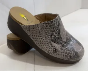 Volatile‎ Slip On Platform Mule Wedge Faux Snakeskin Leather Slip Clogs Size 7 thumbnail 1