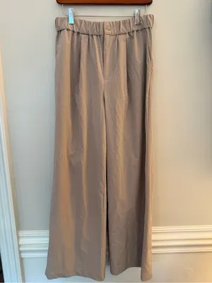 Varley Lightweight Stretch Wide Leg Travel Pant thumbnail 2