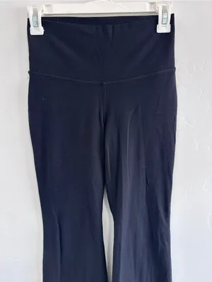 Aritzia TNA black flare yoga pants small thumbnail 4