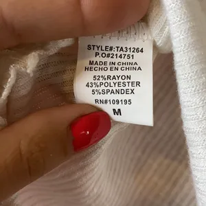 Urban Outfitters WHITE RIBBED BASIC BLOUSE thumbnail 3