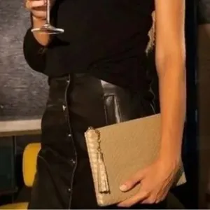 Virginia Wolf Mimi Curateur Clutch MSRP$88 NEW WITH TAGS thumbnail 4