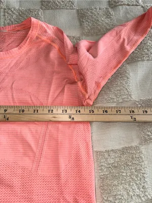 Lululemon Light Coral Swiftly Tech Long‎ Sleeve size 6 thumbnail 2