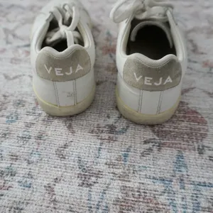 Veja Esplar Low Top Sneakers thumbnail 3