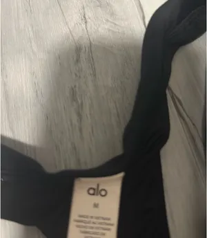 Alo Sports Yoga Bra Black thumbnail 3