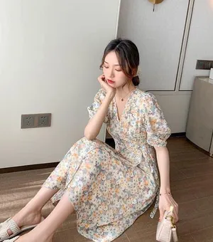 dress thumbnail 1