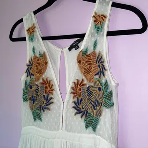 Lulu's XXS Maxi Dress White Embroidered Floral Vacation Cottage Coastal Boho thumbnail 4
