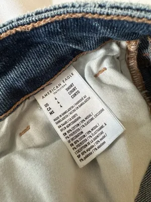 American Eagle Mom Jeans thumbnail 3