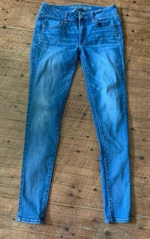 American Eagle super stretch 6 long normcore medium wash jeans thumbnail 1