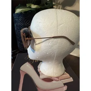 Women's Oversized Square Sunglasses in Taupe Tan thumbnail 3