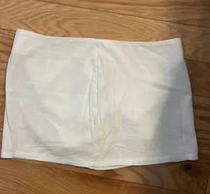 SheIn White mini skirt thumbnail 1