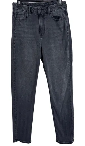 American Eagle Outfitters Washed Black High-Rise Stretch Curvy Mom Jean size 4 thumbnail 1