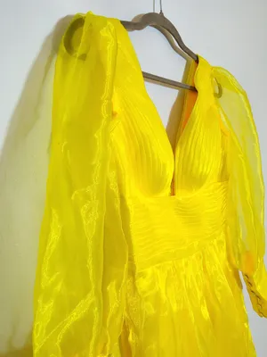 TS Couture Yellow Organza Evening Maxi Dress Size Medium NWT Flaw thumbnail 6