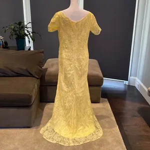 Women’s Yellow Lace Full Length Dress Mother of the Bride Small Train Size L thumbnail 5