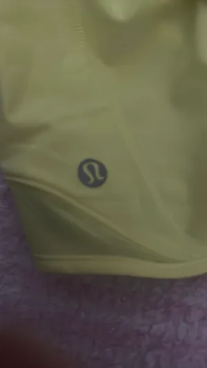 Lululemon Shorts Hotty Hot 4" thumbnail 4