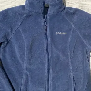 Women’s Columbia fleece jacket thumbnail 4