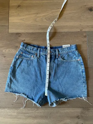 PINK Victoria’s Secret High Waisted Denim Cut Off Shorts Size 28 NWT thumbnail 5