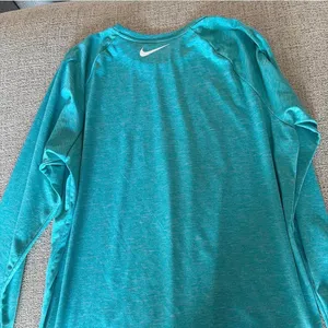 Nike Dri-Fit Long Sleeve Shirt men’s thumbnail 2