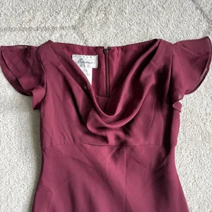 Y2K Vintage Michelangelo Burgundy Flutter-Sleeve Cowl-Neck Evening Gown Sz 2 thumbnail 2