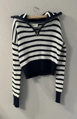 Sage +‎ Stone Juniors Cropped Half Zip Striped Sweater Size S thumbnail 1