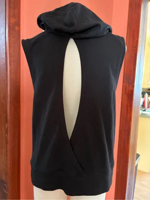 NWOT-Victoria Sport Black muscle tank thumbnail 3