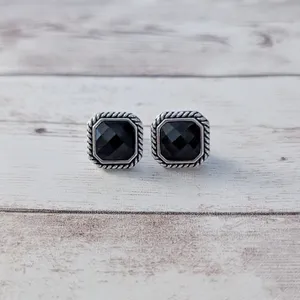 Vintage TJC Clip On Earrings Black & Silver Tone thumbnail 2