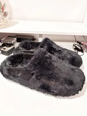 Nike Calm Mule SE Women Faux Fur Comfy Slides Size 11 Slip On thumbnail 3