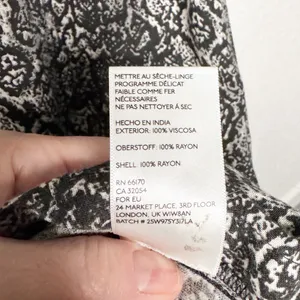 Ecote Anthropologie Snakeskin Print Embroidered Detail Shift Dress Sz L thumbnail 9