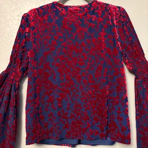 Vici blue and red floral velvet boho bell sleeve blouse size large thumbnail 11