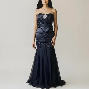 Faviana Black Ruched Satin Mermaid Dress Size 1/2 Prom Formal thumbnail 6