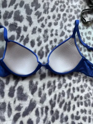 PINK Victoria's Secret Bra thumbnail 2