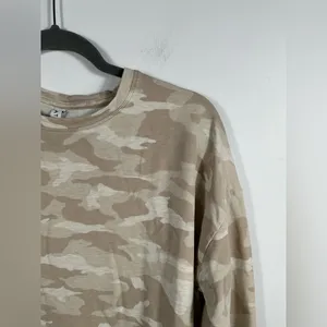 Athleta Studio to Street Camo Sweatshirt Womens S Oatmeal Beige 432058‎ thumbnail 6