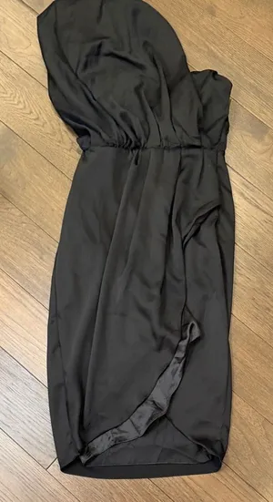 Do + Be Elegant Black One-Shoulder Dress Medium NWT C11-084 thumbnail 1