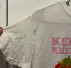 Strawberry Shortcake Keep On Growing Tee Size M thumbnail 5