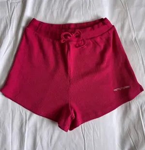 Pretty Little Thing pink shorts thumbnail 1