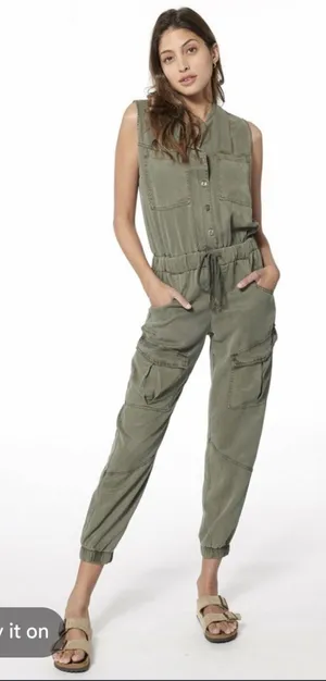New Young Fabulous & Broke Olive Green Cargo Utility Jumpsuit Tencel Size Medium thumbnail 1