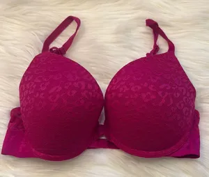 Women's Pink Lace Bra thumbnail 1