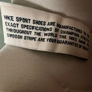 Nike Air Force 1 Pixel Platform Sneakers in Blush Pink 9.5W thumbnail 3