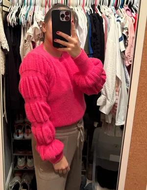 Sweater Boutique thumbnail 3