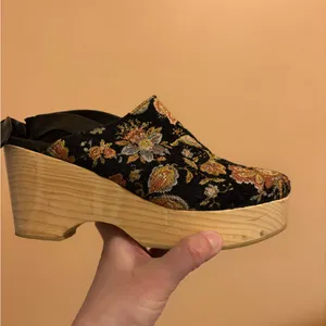 Anthropologie Floral Tapestry Wood Platform Clogs thumbnail 9