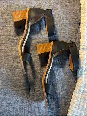 MI.IM black wedge ankle thumbnail 4