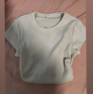 Garage Ribbed Open Back Crop Top thumbnail 3
