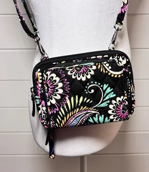 Vera Bradley wristlet/Crossbody Floral Black‎ quilted small Bag /wallet thumbnail 1