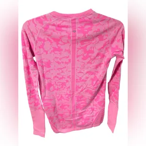lululemon athletica Heathered Raspberry Glo Light Swiftly Tech thumbnail 4