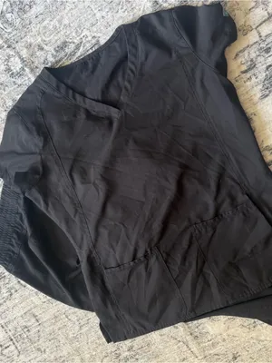 Med Couture Black Jogger two piece scrub set thumbnail 5