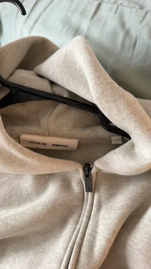 Essentials Fear of God thumbnail 2