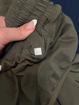 Lululemon Army Green Hotty Hot shorts thumbnail 6