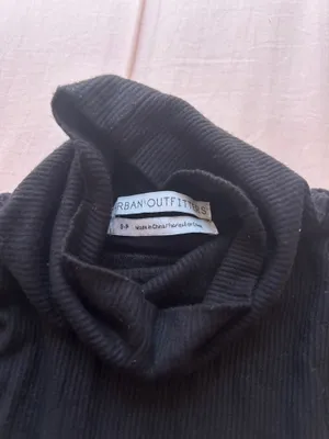 Urban Outfitters Black Mockneck Long Sleeve Top thumbnail 2
