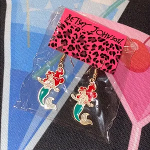 Betsey Johnson Adorable mermaid 🧜‍♀️ earrings‎ thumbnail 4