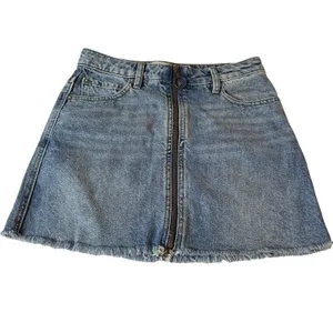 We The Free Denim Zip Up Mini Skirt Raw Hem Size 24 Coastal Cowgirl Concert Boho thumbnail 2