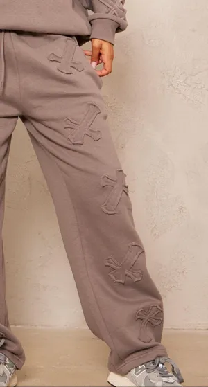 Pretty Little Thing petite charcoal cross appliqué embroidered sweatpants thumbnail 2